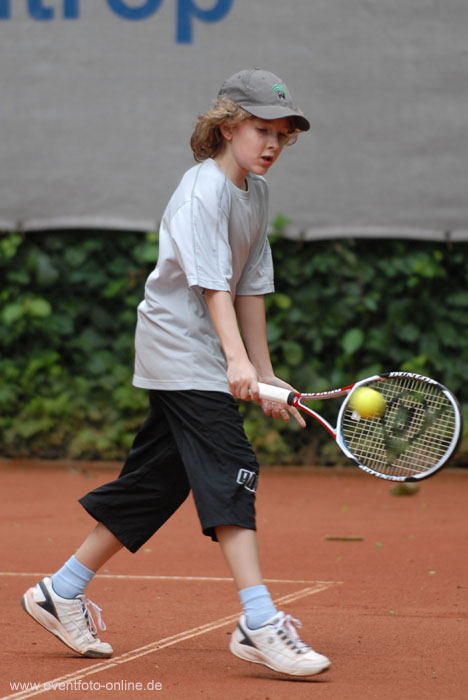 08-06-13-Tennis-0148-a