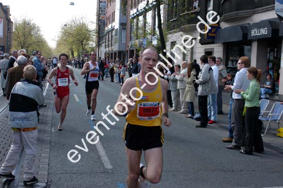 04-04-25-marathon-0154-p