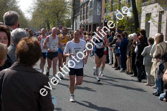 04-04-25-marathon-0175-p